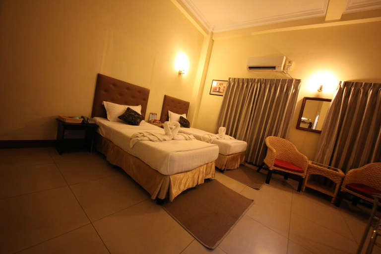 Bedroom 4, Royal Platinum Hotel, Yangon