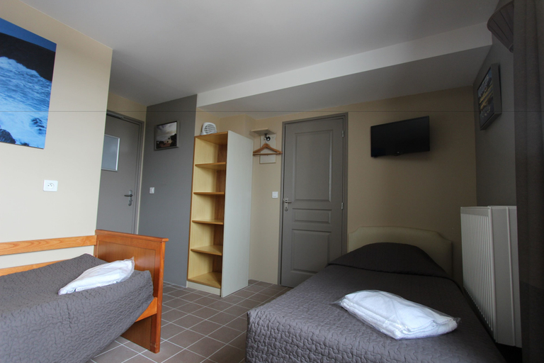 Bedroom 4, Residence Hoteliere Sarah Bernard, Morbihan
