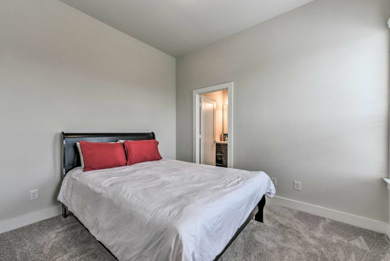 Bedroom 2, Brand New 3 Story Modern Home, Houston
