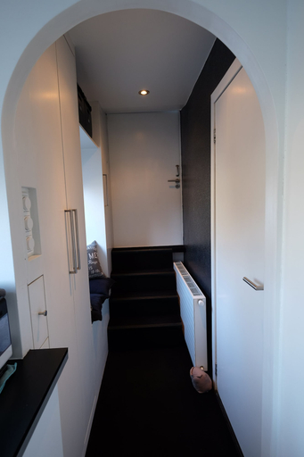 Others 5, Houseboat Prinsheerlijk, Amsterdam