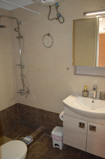 Bathroom 5, Best House Petit Pylos Messinias, Peloponnese