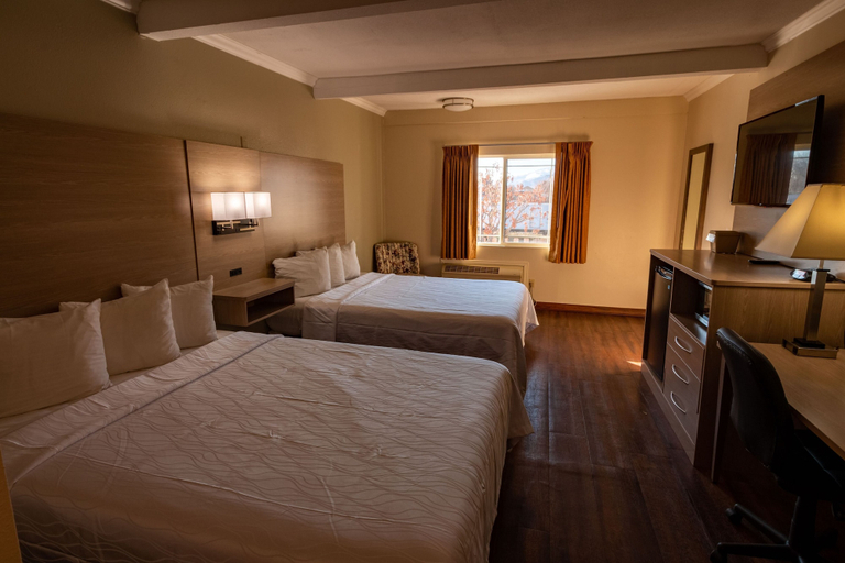 Bedroom 3, Quality Inn Bishop near Mammoth, Inyo