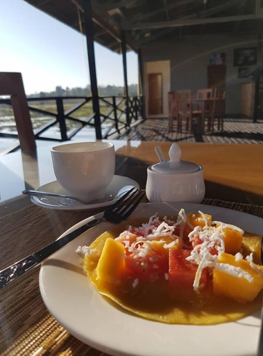 Food & Drinks 5, The Inle Sanctuary, Phayartaung, Taunggye