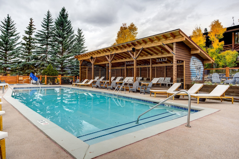 Sport & Beauty 3, Grand Lake Lodge, Grand