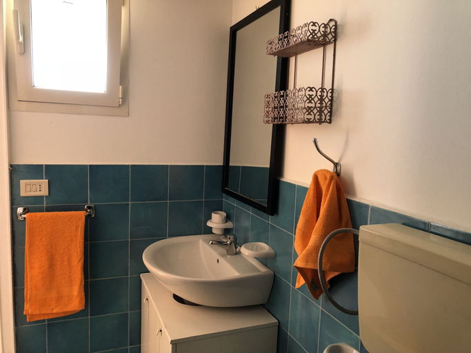 Bathroom 3, Villino Gallipoli Low Cost, Lecce