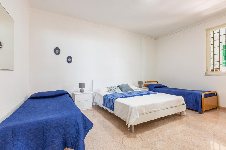Bedroom 2, Casa Jonica, Taranto