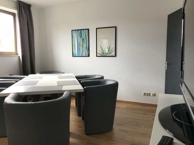 Others 5, Best APARTMENTS, Lippe