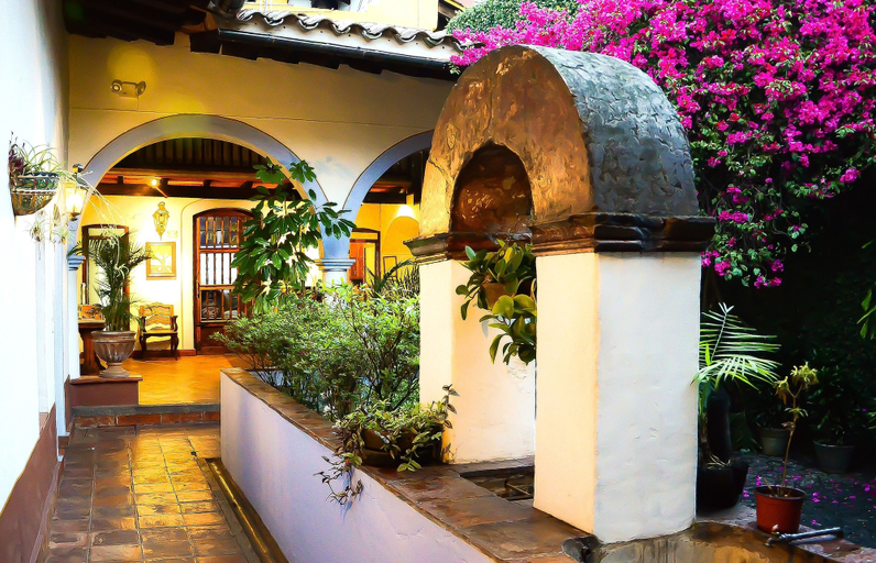 Others 4, Meson del Alferez Xalapa, Coatepec