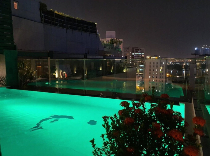 Sport & Beauty 5, Sunflower CBQ Hotel, District 1