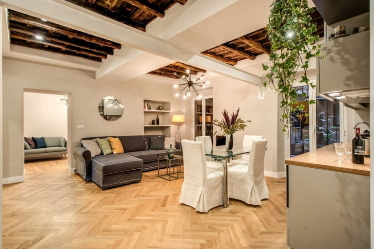 Others 4, Trevi Fountain Superior 3 bdr apartment, Roma