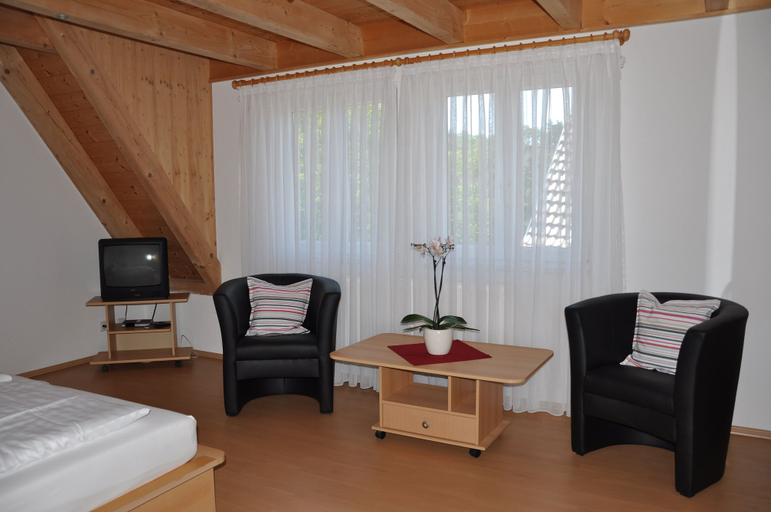Bedroom 2, Gasthaus Warteck, Breisgau-Hochschwarzwald