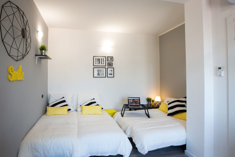 Others 4, Home Hotel - Clitumno 23, Milano