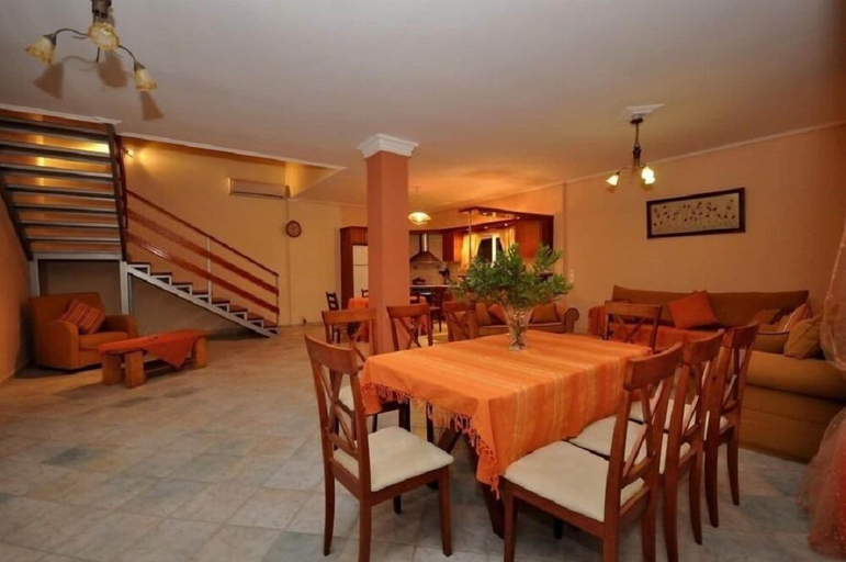 Food & Drinks 5, Villa Elatia, Ionian Islands