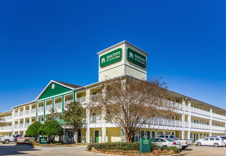 HomeTowne Studios by Red Roof Houston - West Oaks/ Energy Corridor, Harris