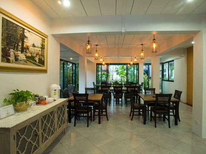 Food & Drinks 4, De Ville Nakhon, Muang Nakhon Si Thammarat