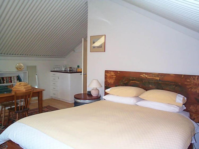 Bedroom 2, Patly Hill Farm, Clare and Gilbert Valleys