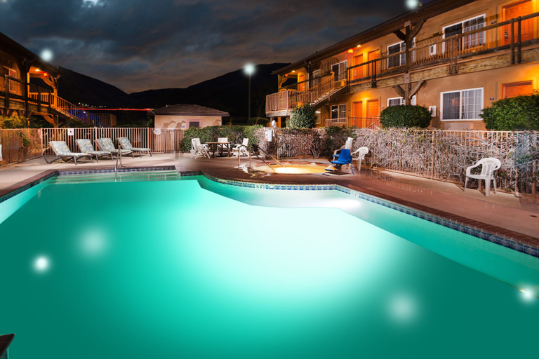 Exterior & Views 2, Days Inn by Wyndham Lebec, Kern