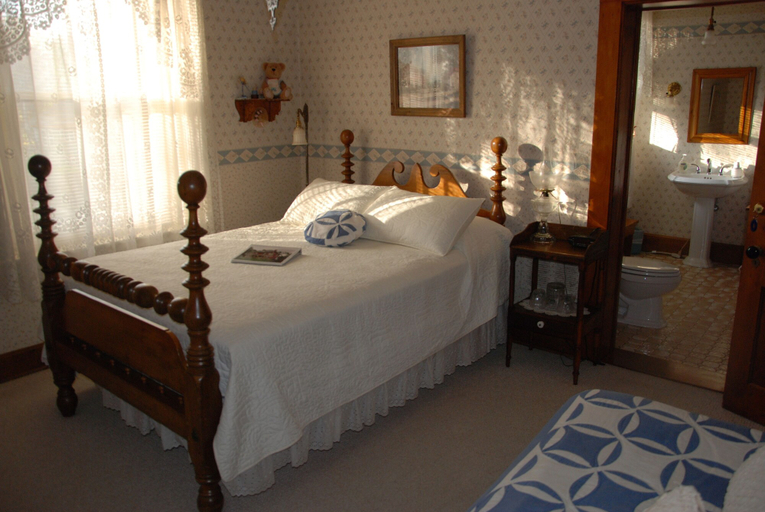 Bedroom 2, Squiers Manor B&B, Jackson