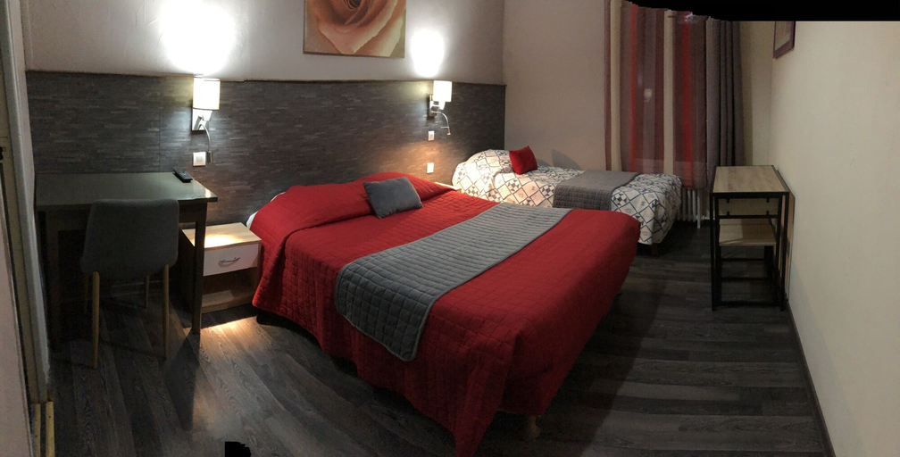Bedroom 4, Hotel du Nord, Hautes-Alpes