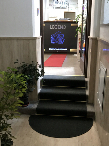 Others 4, Legend R. G., Roma