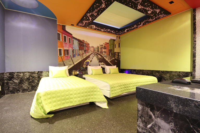 Bedroom 4, Hotel Lesign, Jung