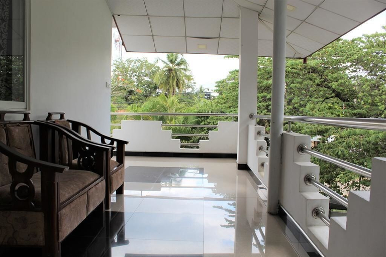 Others 4, Hotel Sisara, Katharagama