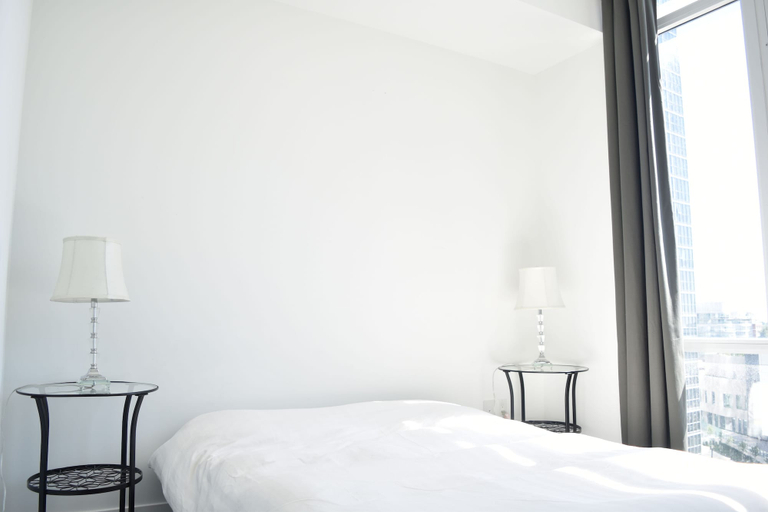 Bedroom, Skyline Properties, Toronto