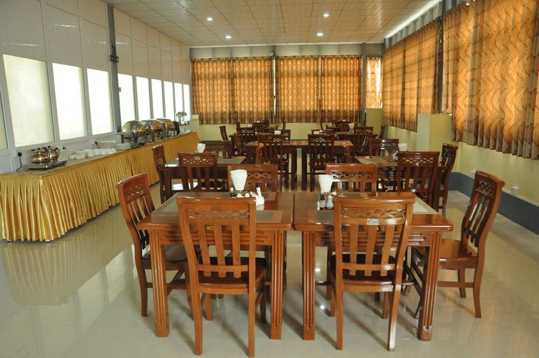 Food & Drinks, Man Shwe Li Hotel, Mandalay