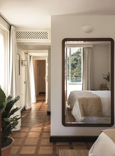 Bedroom 18