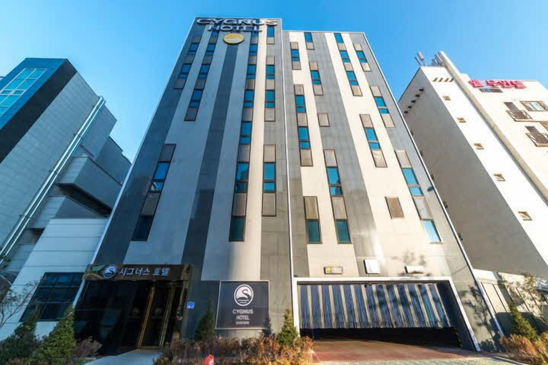 Exterior & Views 2, CYGNUS Hotel, Pyeongtaek