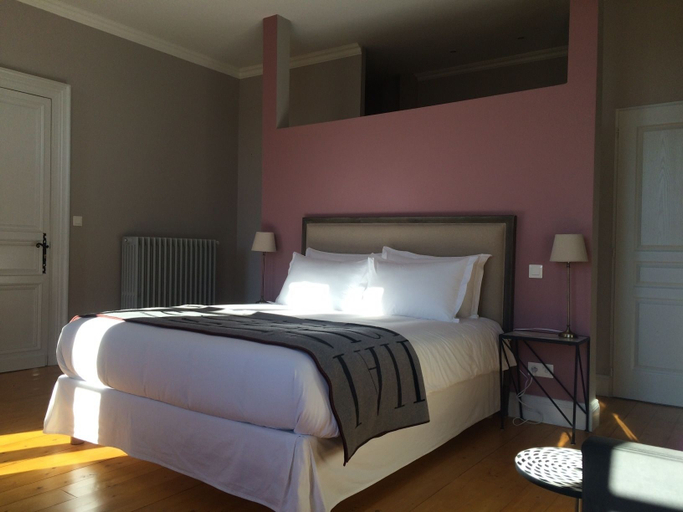 Bedroom 3, Chateau La Maronne, Gironde