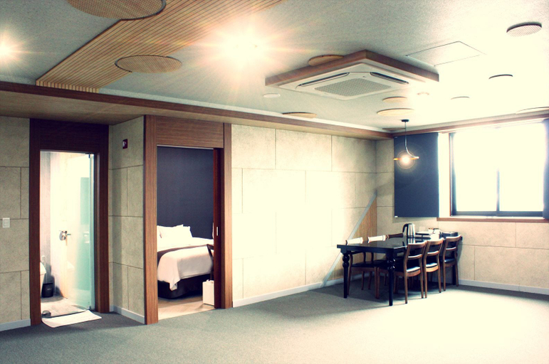 Others 4, Hotel Sunstay, Yongin