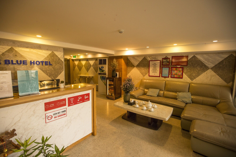 Others 2, The Blue Hotel, Tân Bình