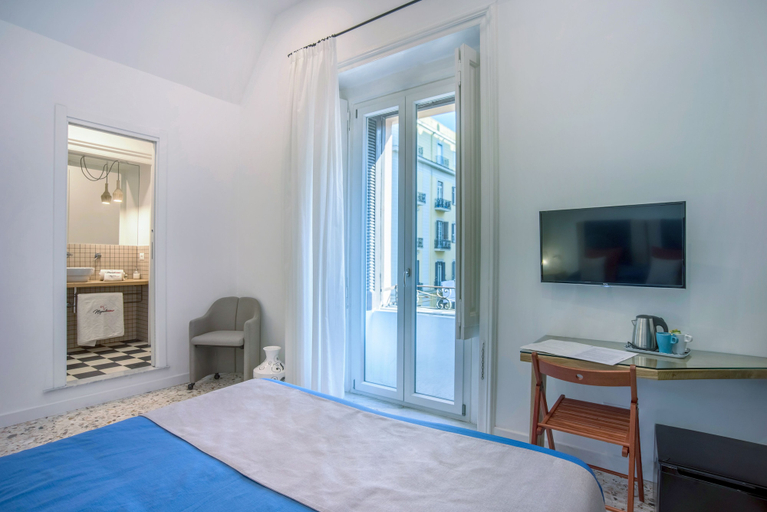 Bedroom 4, Napoliamo Guest House, Napoli