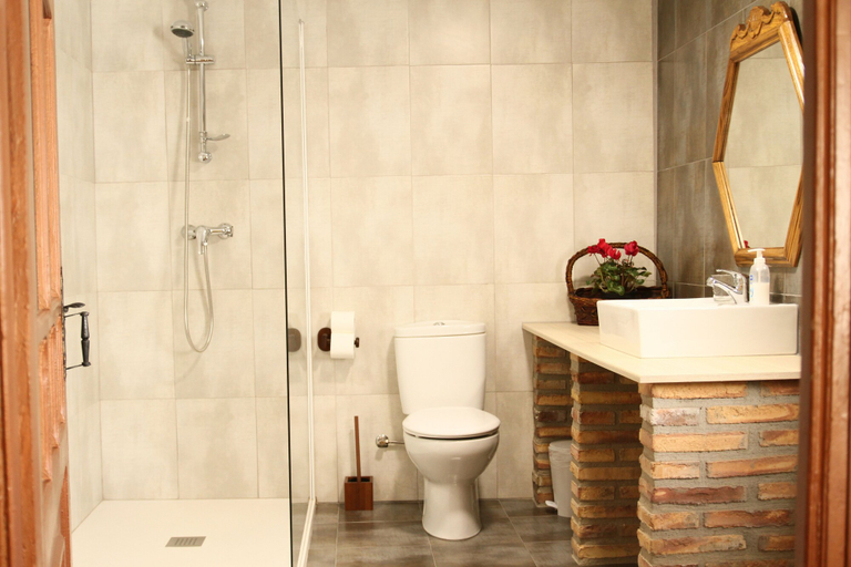 Bathroom 3, Casa rural La Bardena Blanca II, Navarra