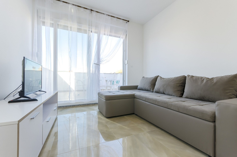 Others 4, Apartments New Home, Vodice