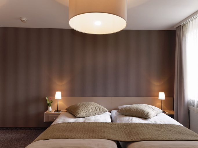 Bedroom 1, Hôtel la Suite, Broye-Vully
