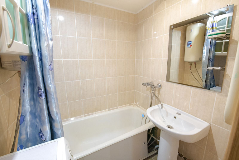 Bathroom 4, Apartment on Okeanskiy Pr. 103, Vladivostok gorsovet