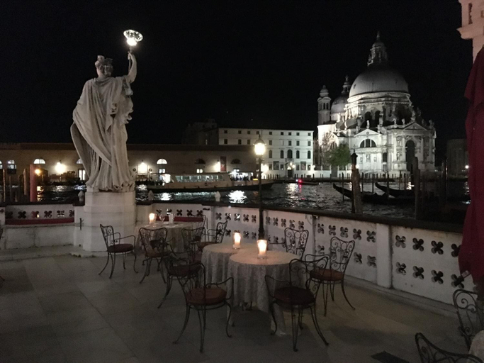 Food & Drinks, Grimaldi Apartments - Corte Contarina, Venezia