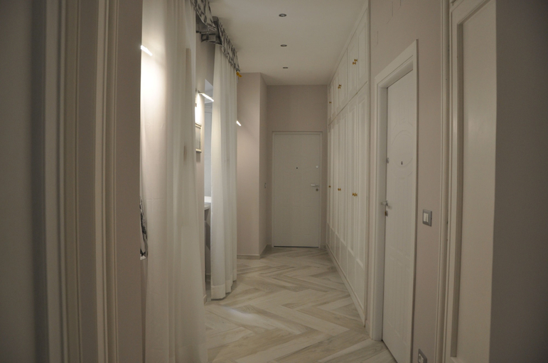 Others 5, Il Corso Suite, Rome