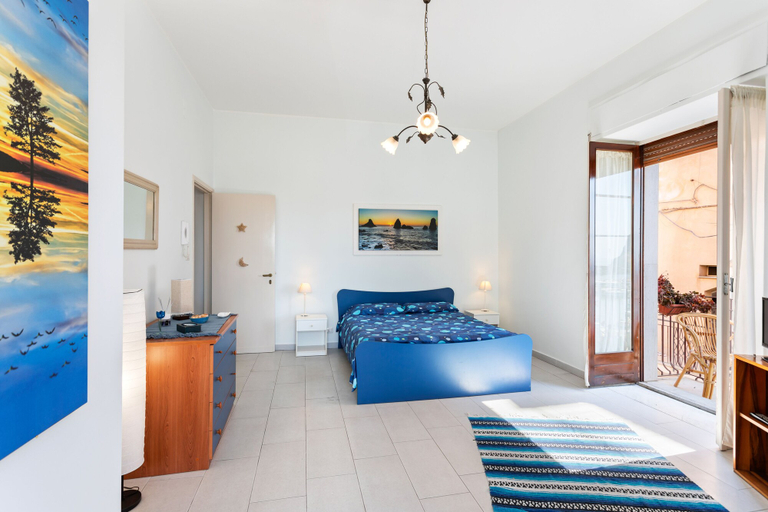 Room 4, La Finestra Dei Ciclopi, Catania
