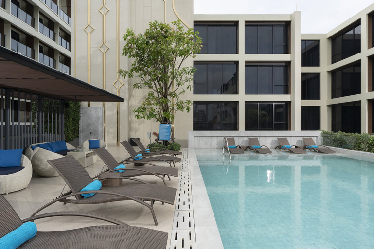 Centara Life Hotel Bangkok Phra Nakhon - Tap to explore photos