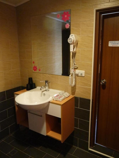 Bathroom 3, Chambord Castle, Yulin