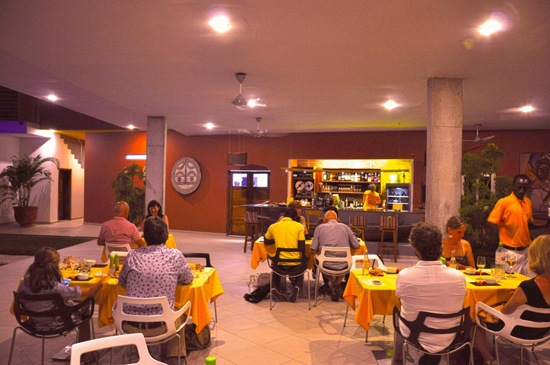 Food & Drinks 5, Leo's Beach Hotel & Restaurant - Adults Only, Kombo Saint Mary