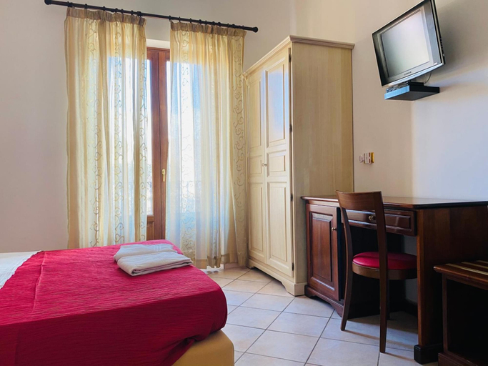 Bedroom 5, Mamamia Guesthouse, Messina