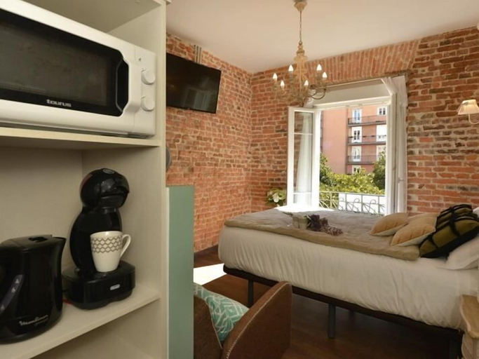 Others 5, Centersuite Santander, Cantabria