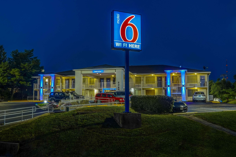 Motel 6 Lexington, KY - East I-75, Fayette