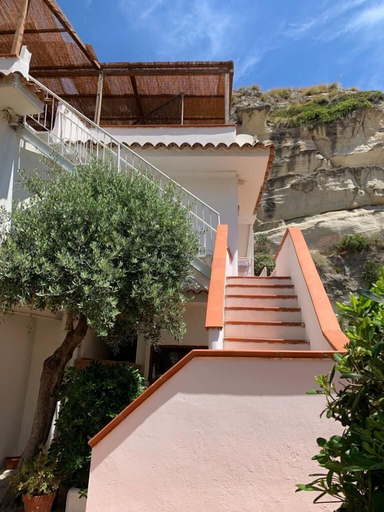 Exterior & Views 2, Le Roccette San Leonardo, Vibo Valentia
