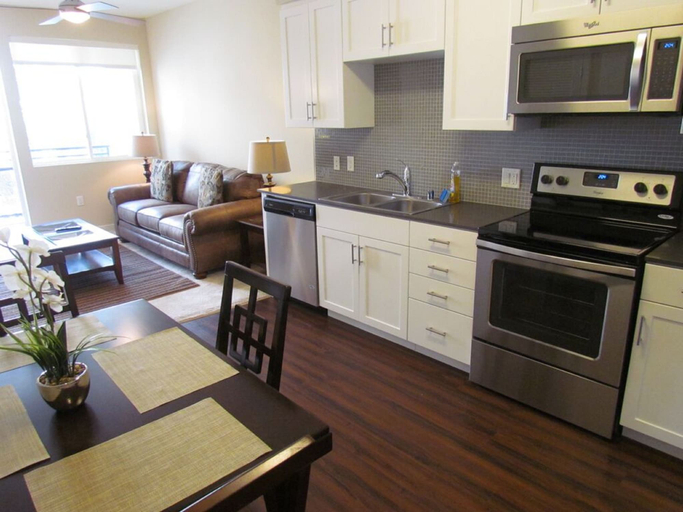 Others 5, Apartment with Full Amenities - Miracle Mile, Los Angeles