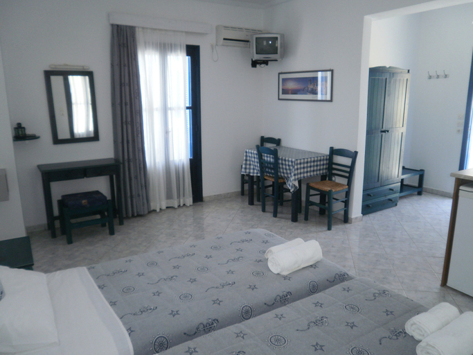 Bedroom 4, Blue and White Studios & Apartments, South Aegean